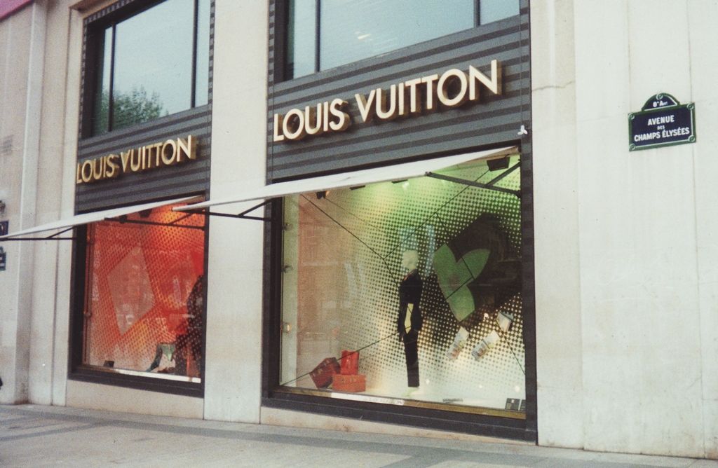gal/Louis_Vuitton, vitrines/Vitrines_-_Louis_Vuitton_-_01.jpg
